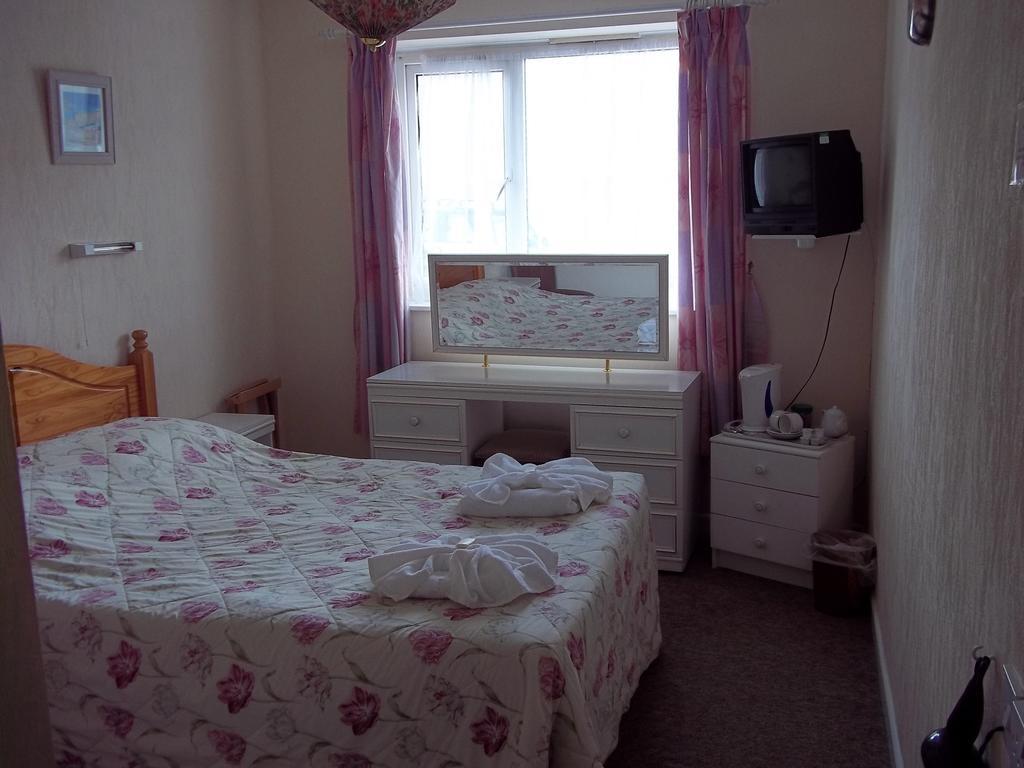 טורקוואי Ashley Court Hotel חדר תמונה
